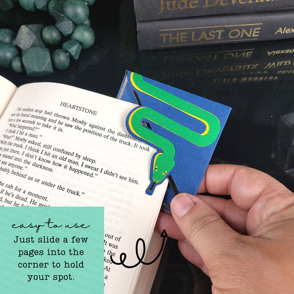 Green Grass Snake Signature Corner Bookmark