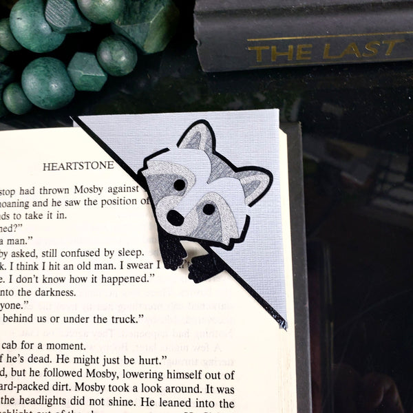 Raccoon Signature Corner Bookmark