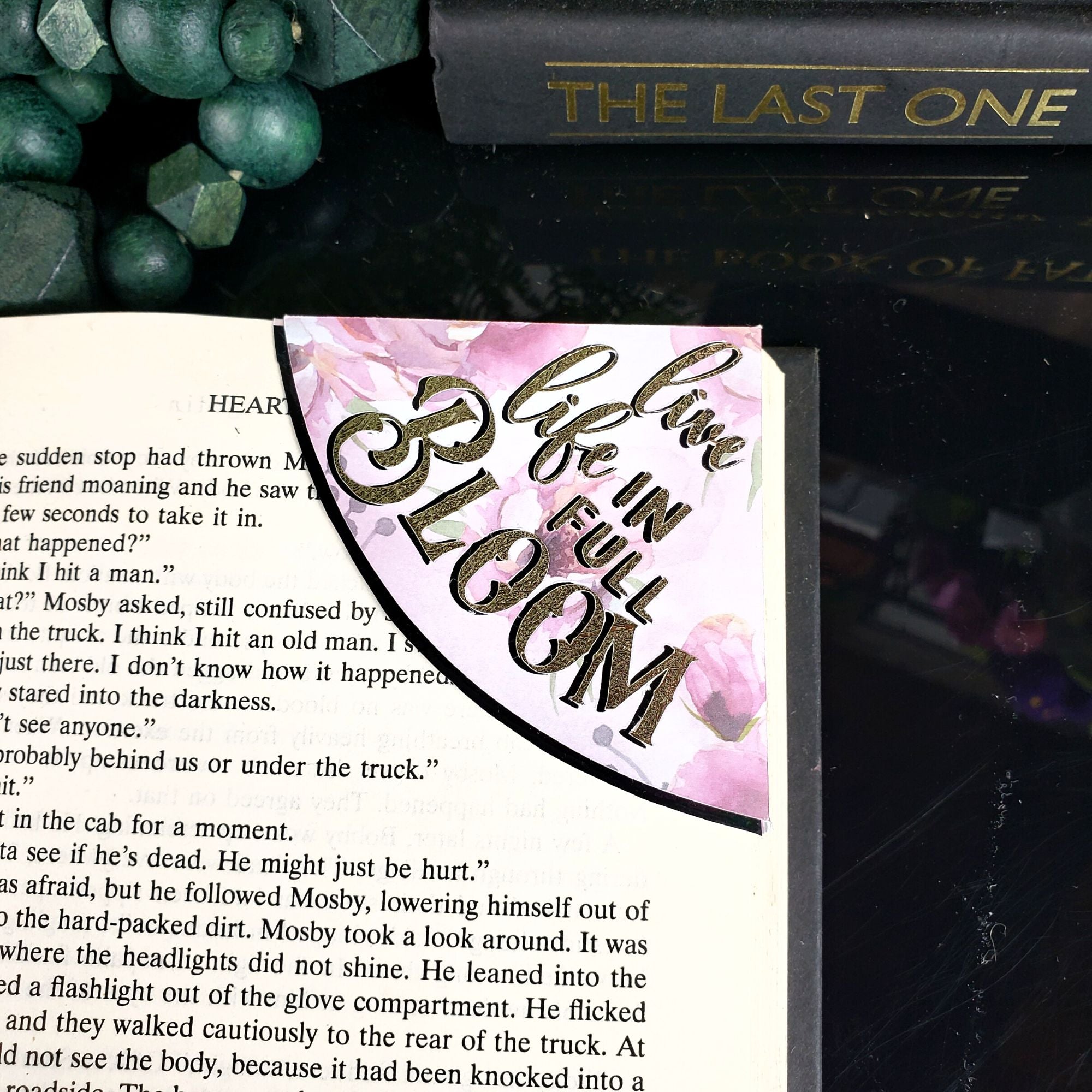 Life in Bloom Signature Corner Bookmark
