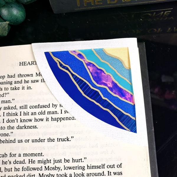 Blue Mountains Signature Corner Bookmark