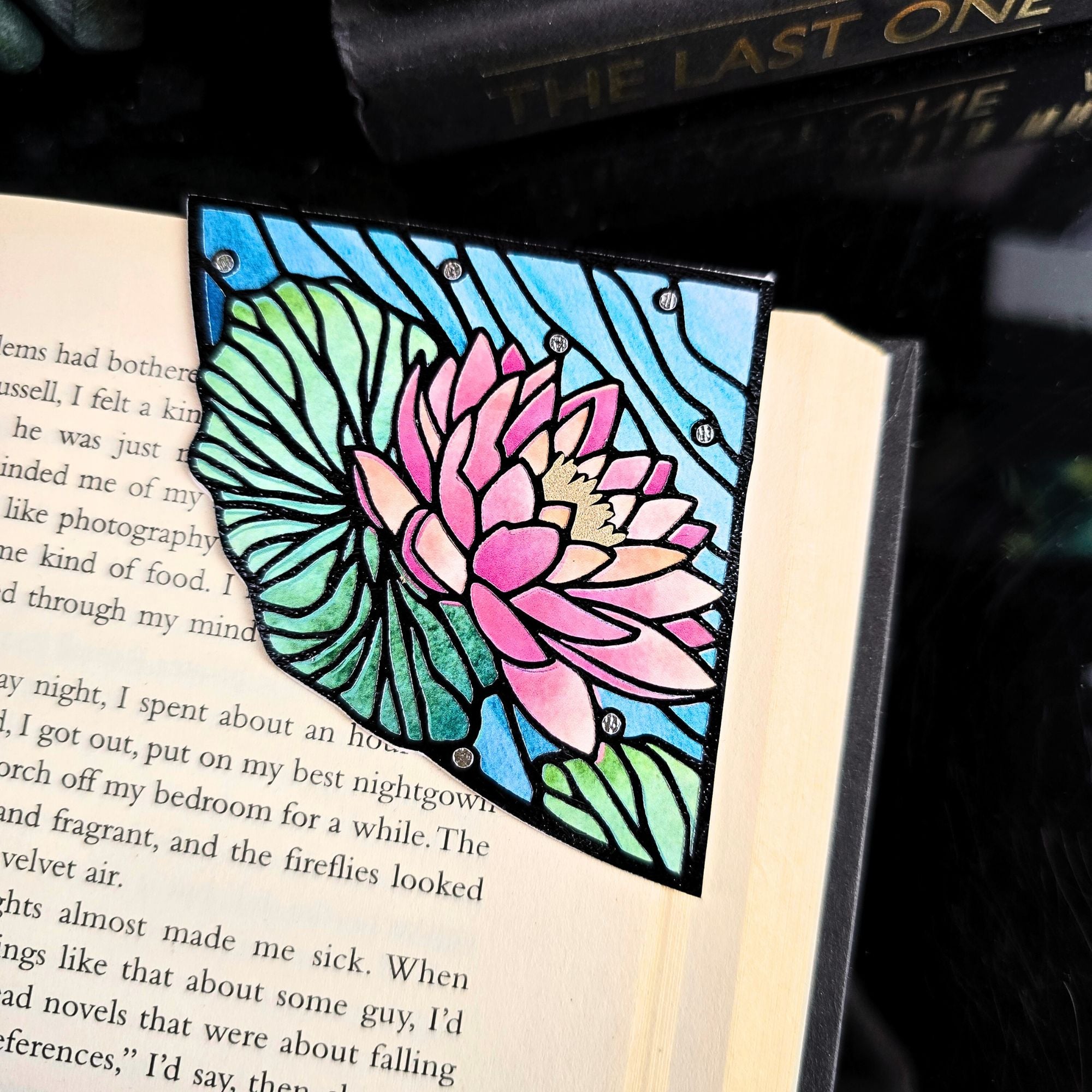 Stained Glass Waterlily Deluxe Handmade Corner Bookmark
