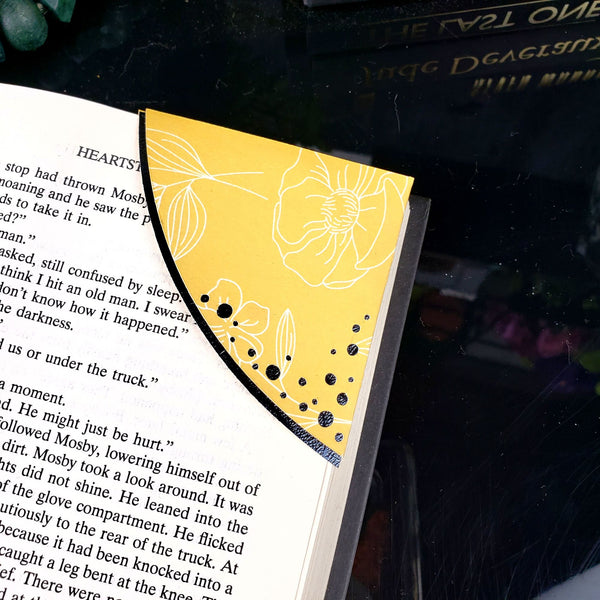 Yellow + Dots Signature Corner Bookmark