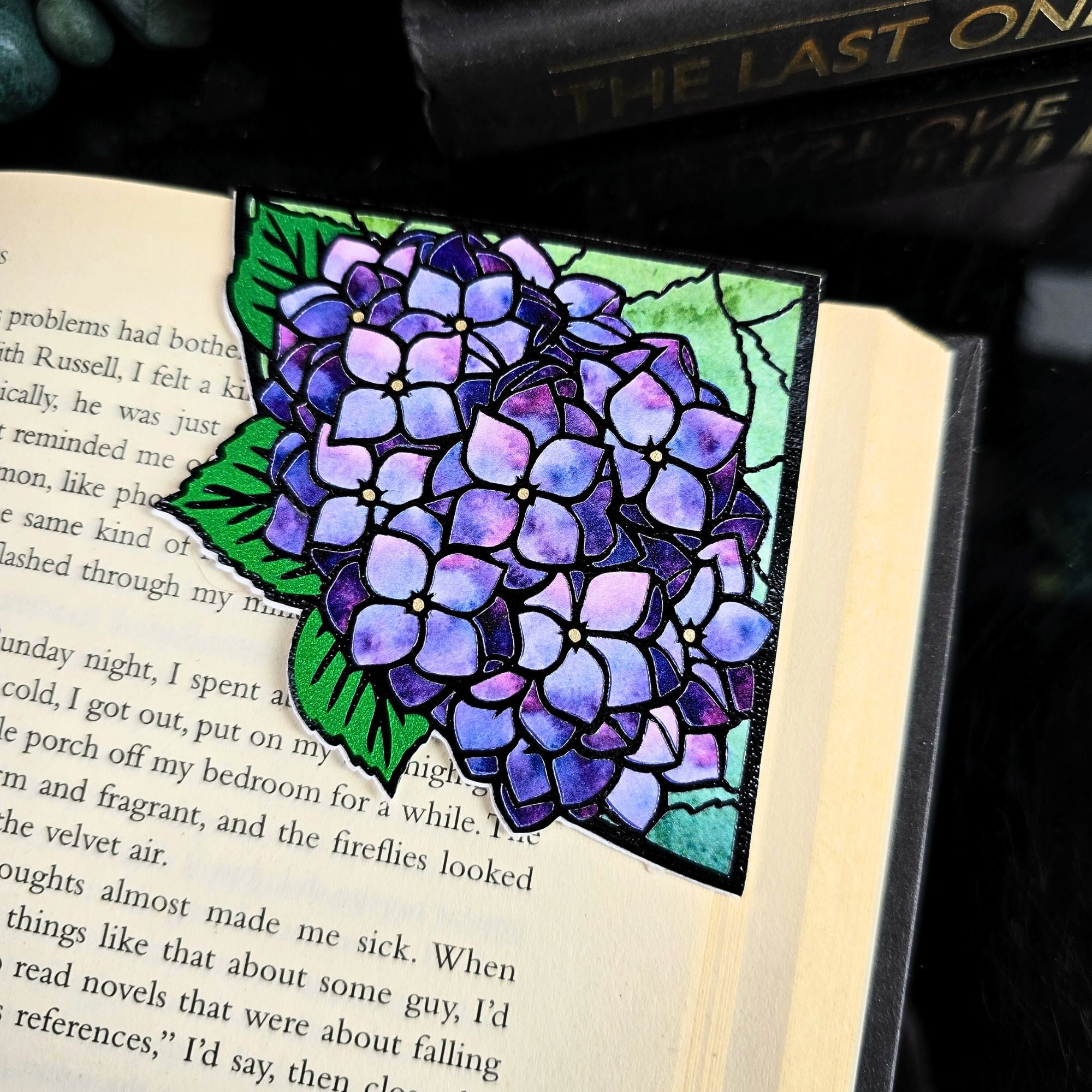 Stained Glass Hydrangea Deluxe Handmade Corner Bookmark