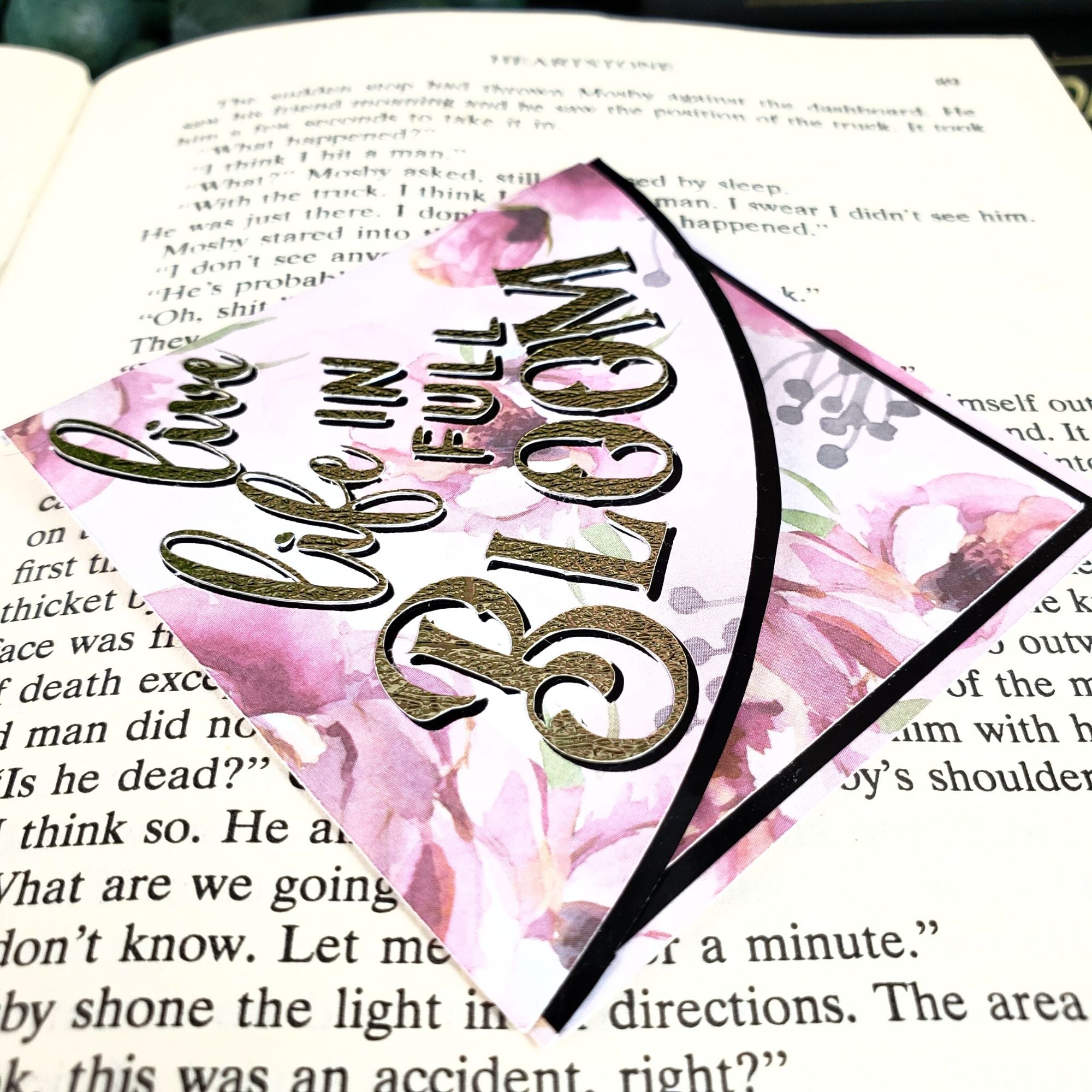 Life in Bloom Signature Corner Bookmark
