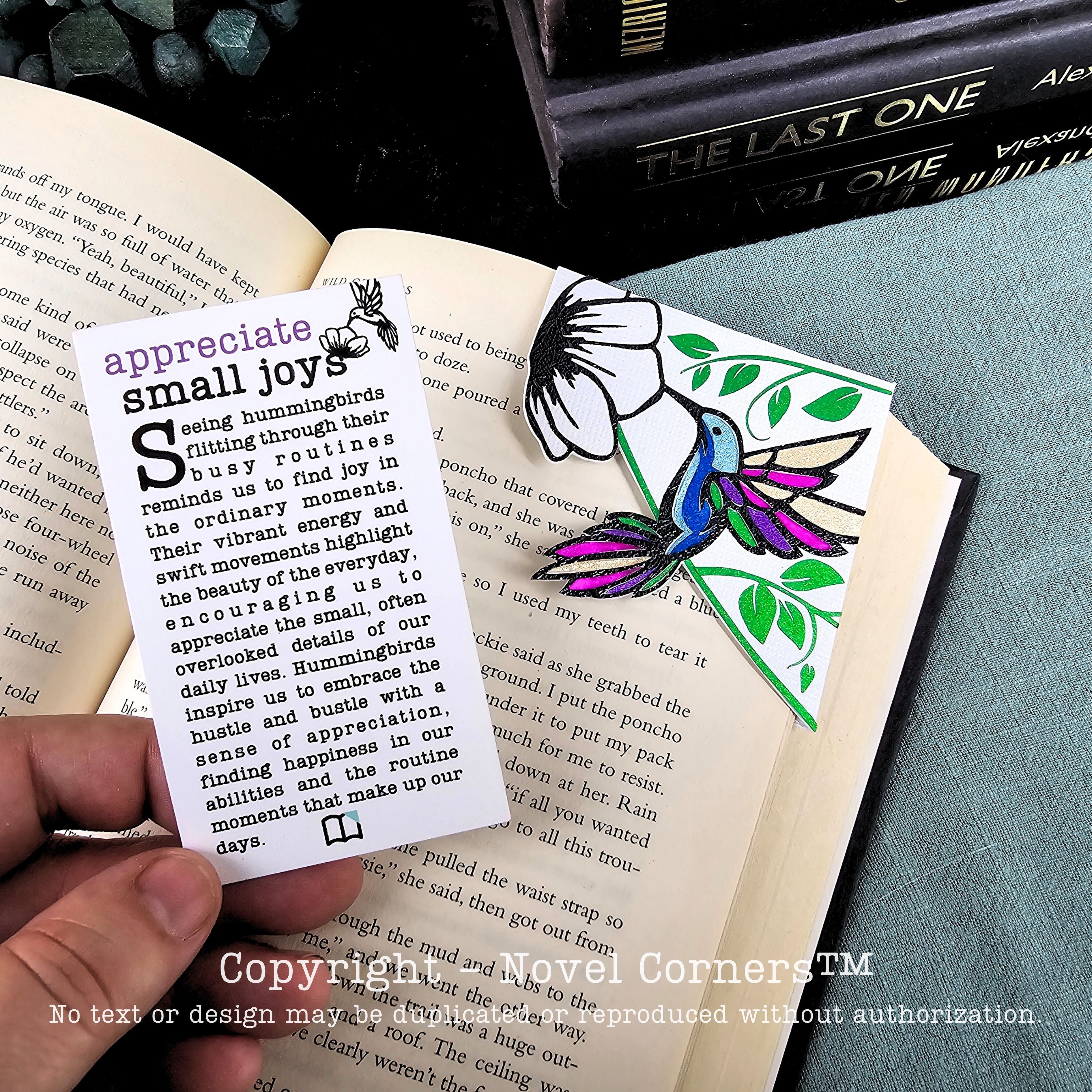 Appreciate Small Joys Hummingbird Deluxe Bookmark + Card Gift Set