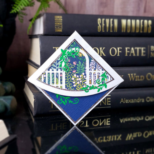 Secret Garden Signature Corner Bookmark
