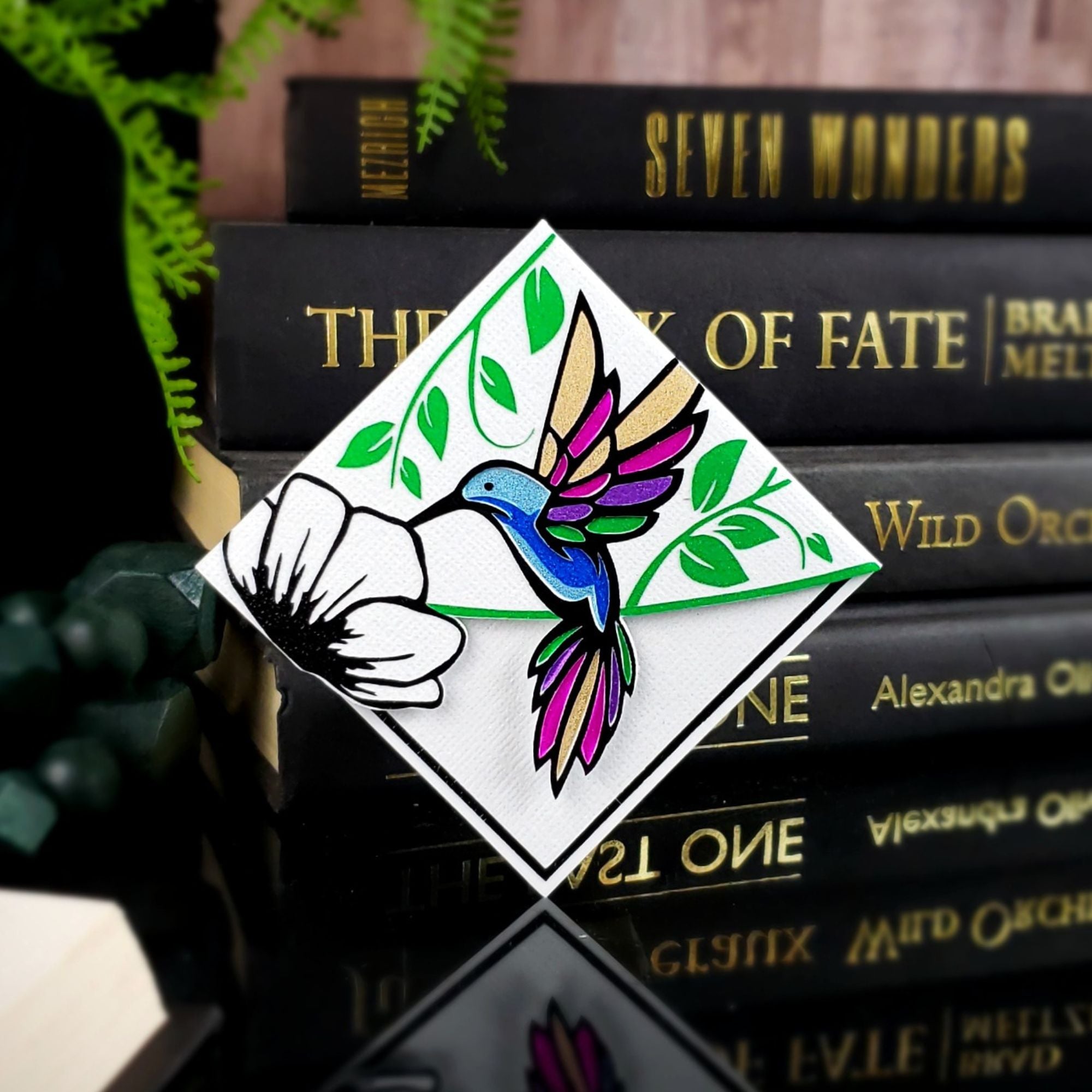 Hummingbird Deluxe Corner Bookmark