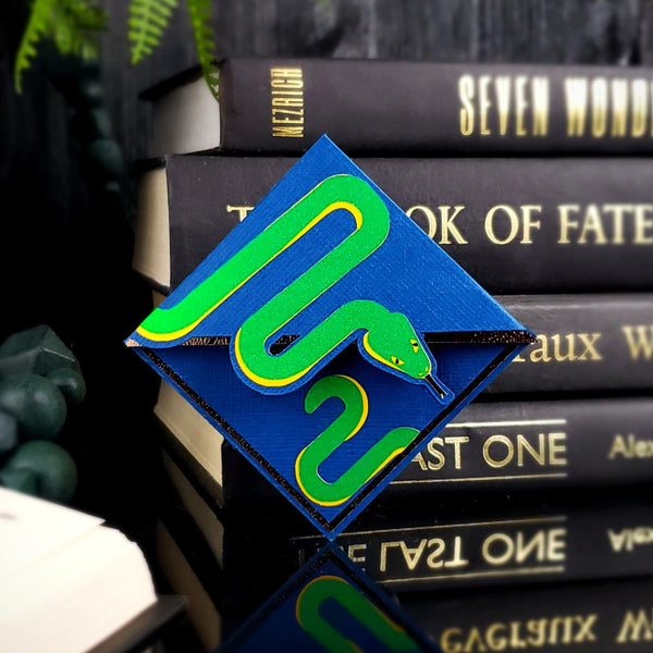 Green Grass Snake Signature Corner Bookmark
