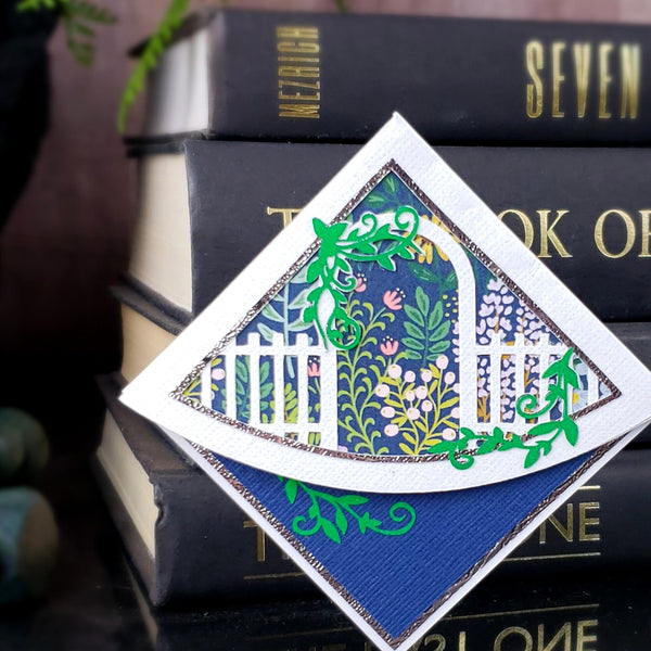 Secret Garden Signature Corner Bookmark