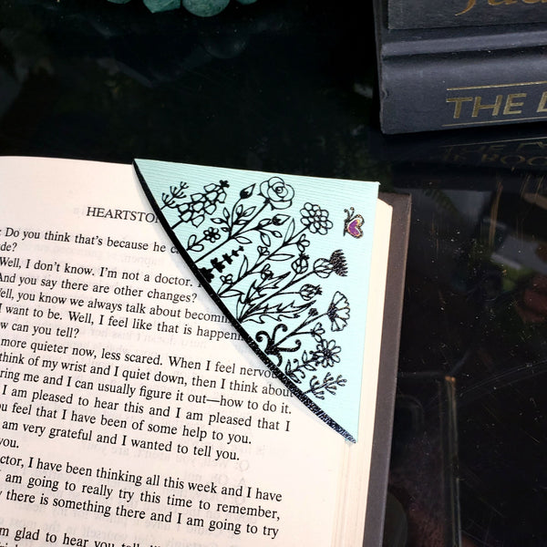 Blooming Wildflowers Deluxe Corner Bookmark