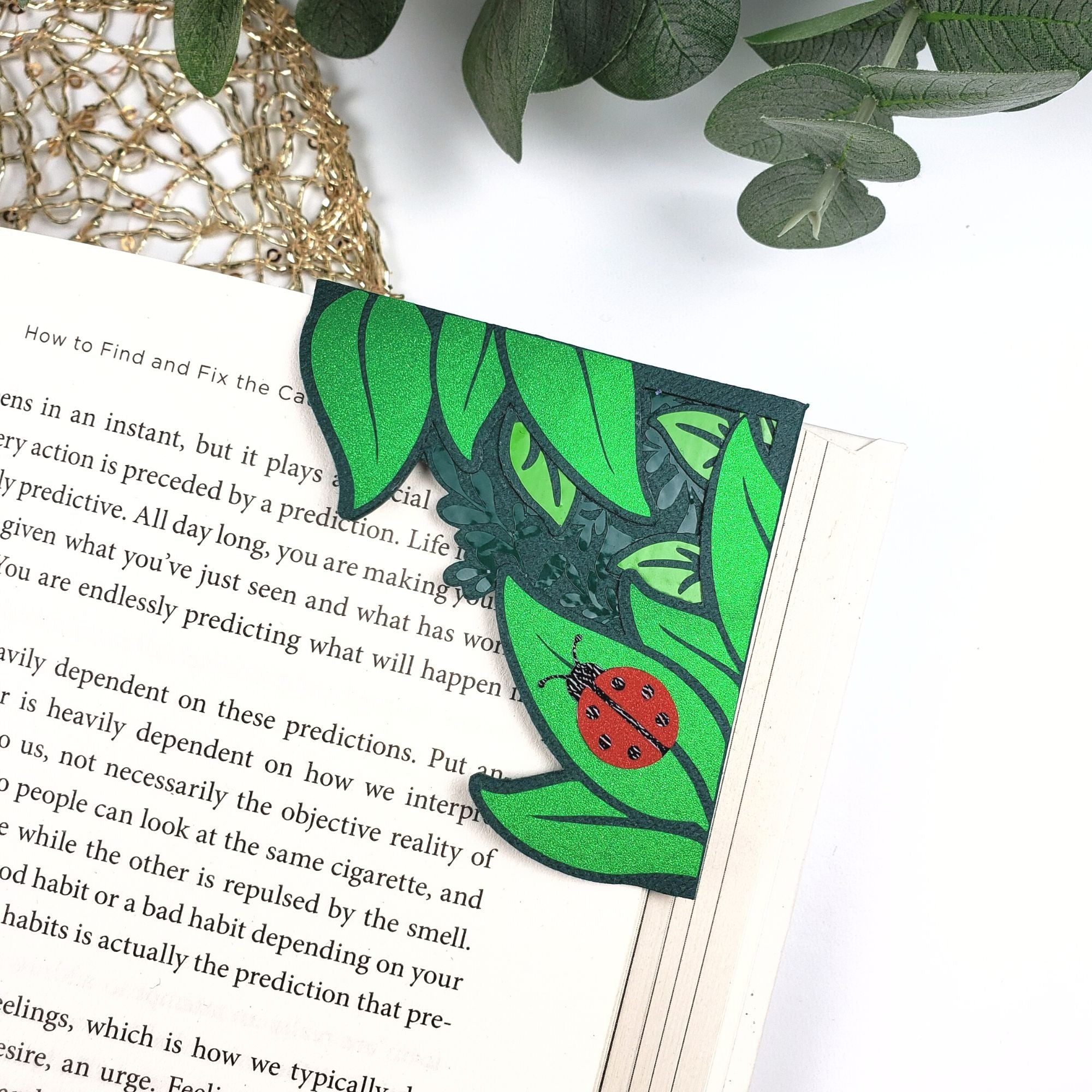 Leaves + Critter Deluxe Corner Bookmark