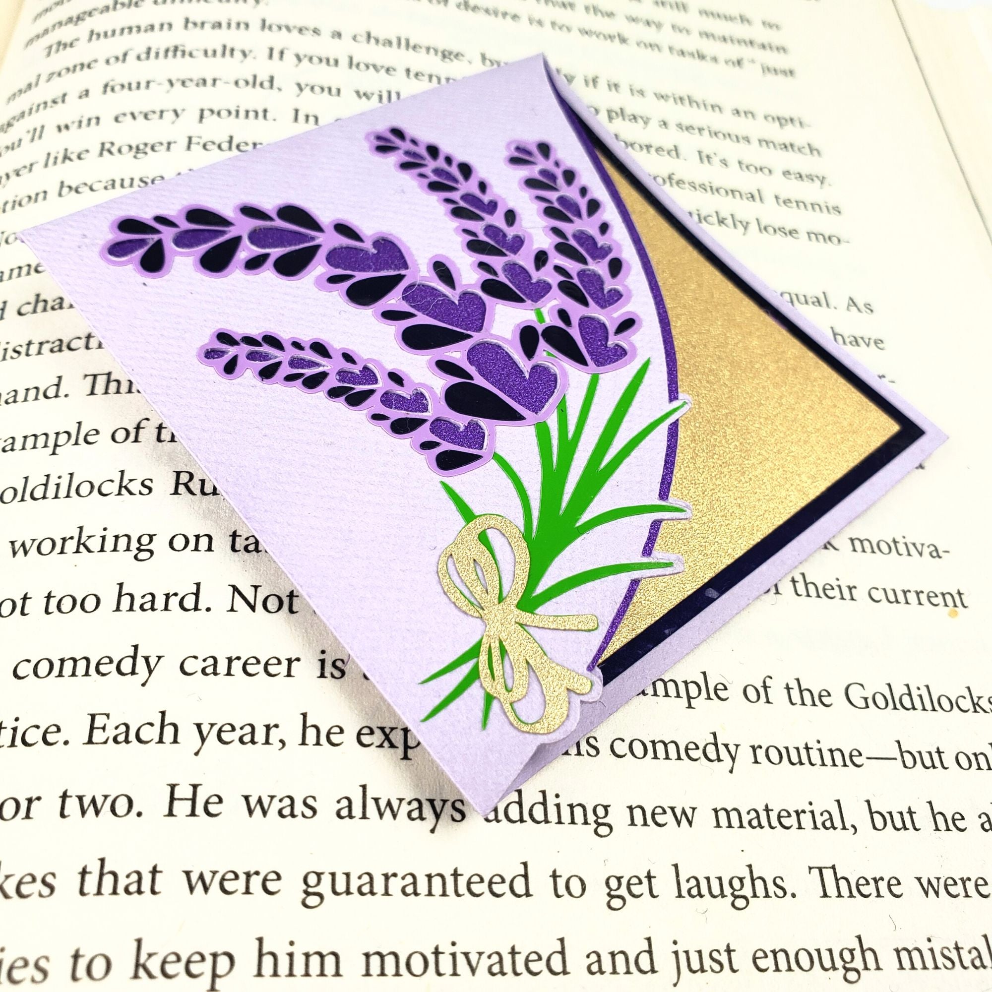 Lavender Bouquet Deluxe Corner Bookmark