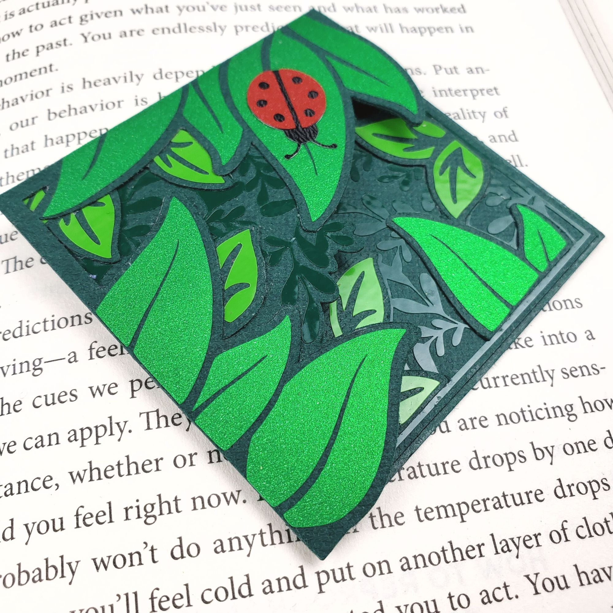 Leaves + Critter Deluxe Corner Bookmark