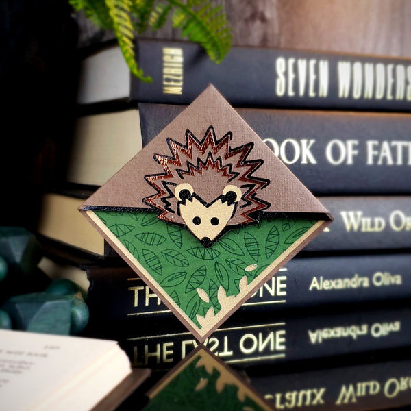 Hedgehog + Leaves Signature Corner Bookmark