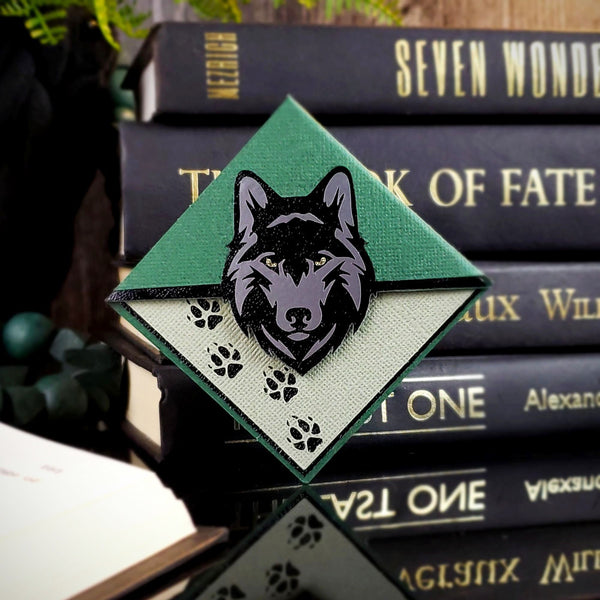 Green Wolf Signature Corner Bookmark