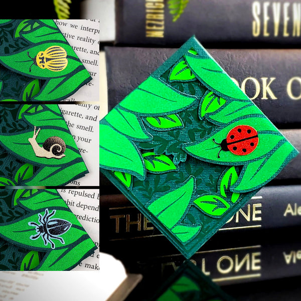 Leaves + Critter Deluxe Corner Bookmark