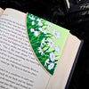 Daisies Deluxe Handmade Corner Bookmark