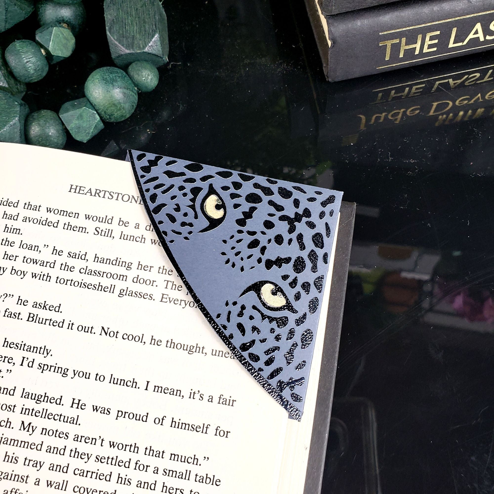 Jaguar Eyes Paper Corner Bookmark