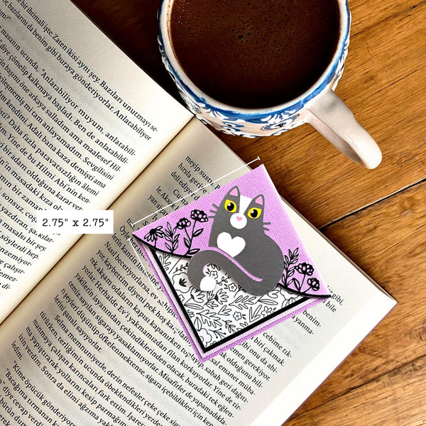 Kitty Among the Flowers Purple Signature Corner Bookmark