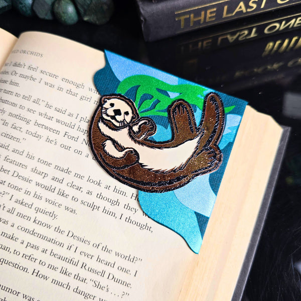 Sea Otter Deluxe Handmade Corner Bookmark
