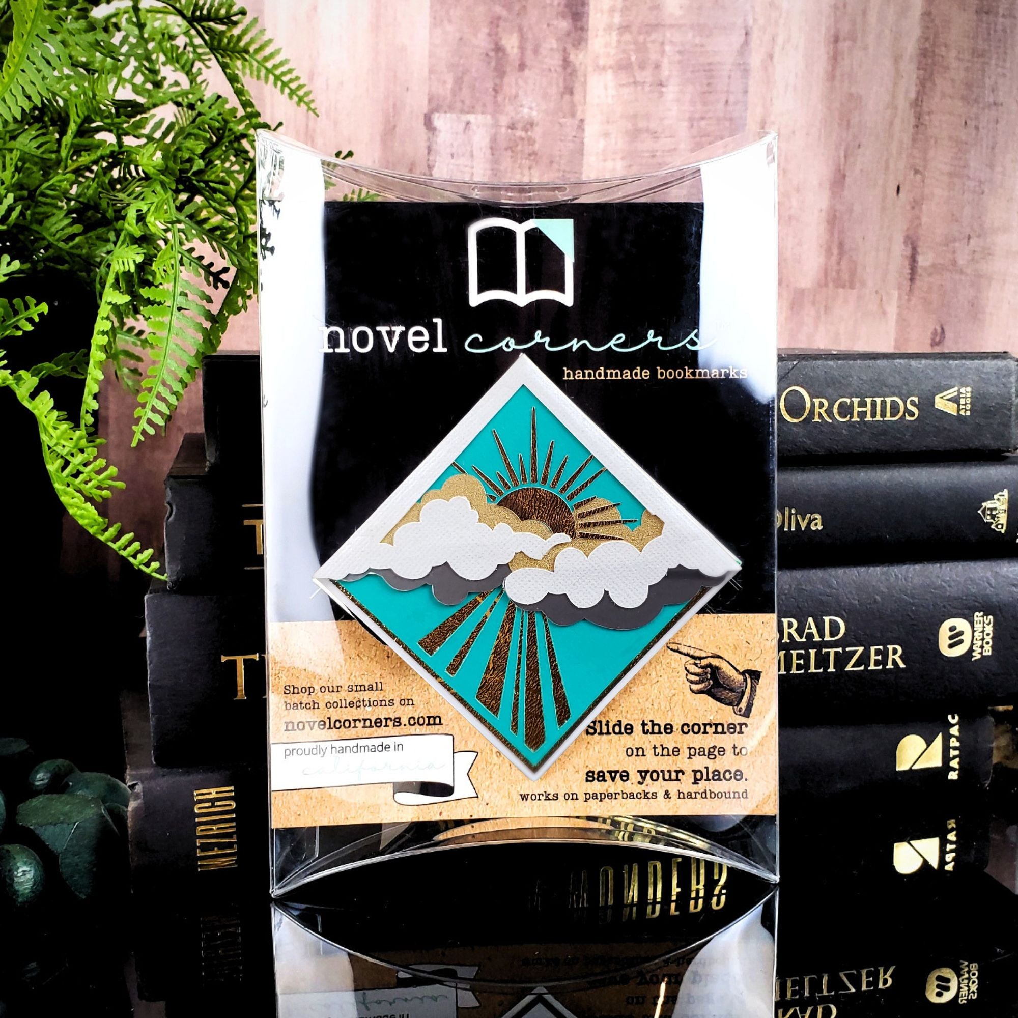 Shining Skies Deluxe Corner Bookmark