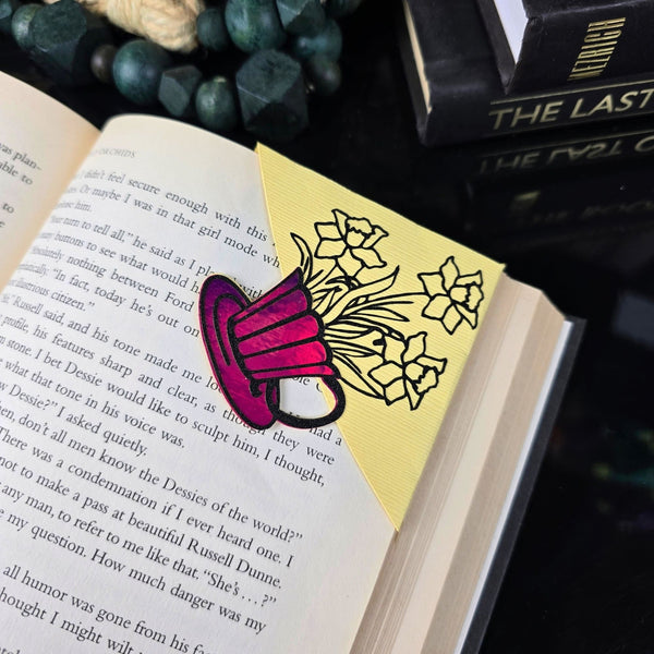 Teacup Flowers Signature Corner Bookmark