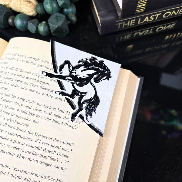 Gallant Horse Signature Corner Bookmark