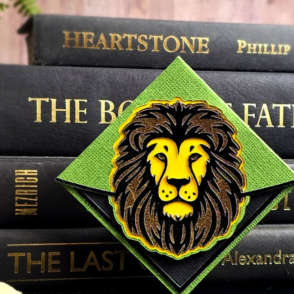 Regal Lion Signature Corner Bookmark