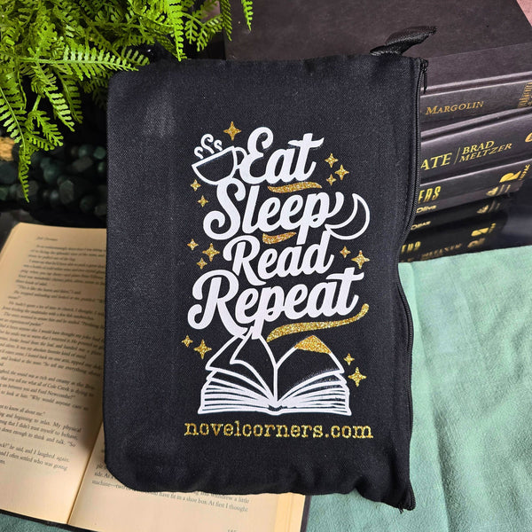Novel Keeper™ Zippered Book Bag