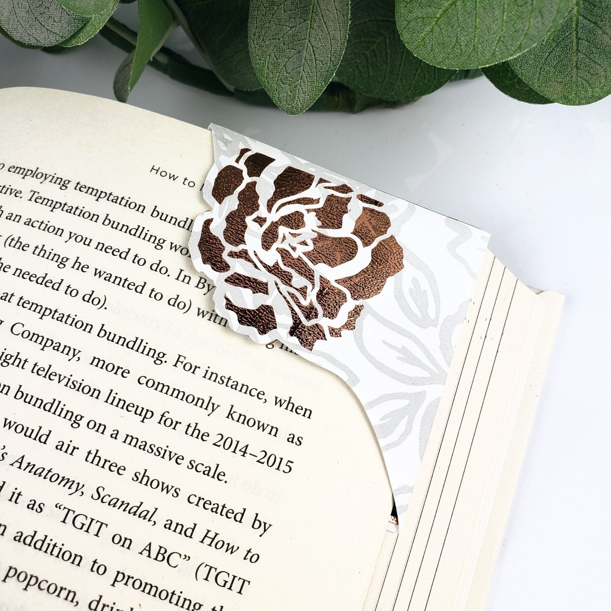 Rose Gold Flower Paper Corner Bookmark