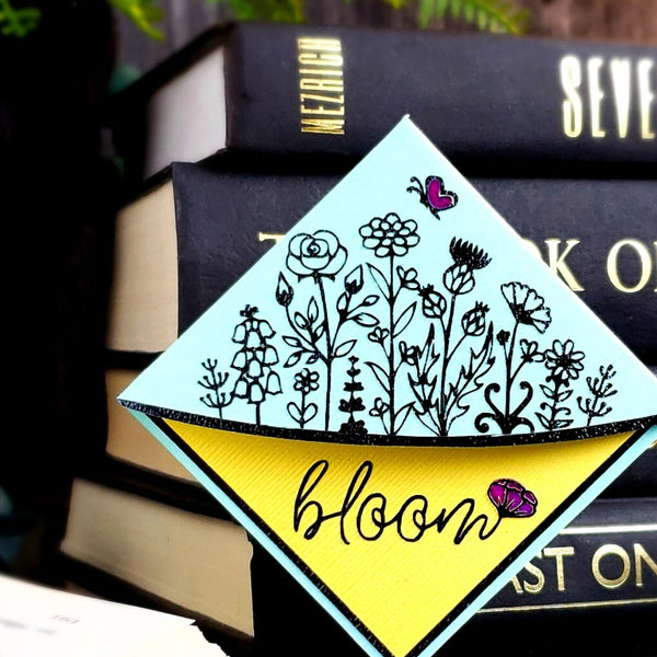 Blooming Wildflowers Paper Corner Bookmark
